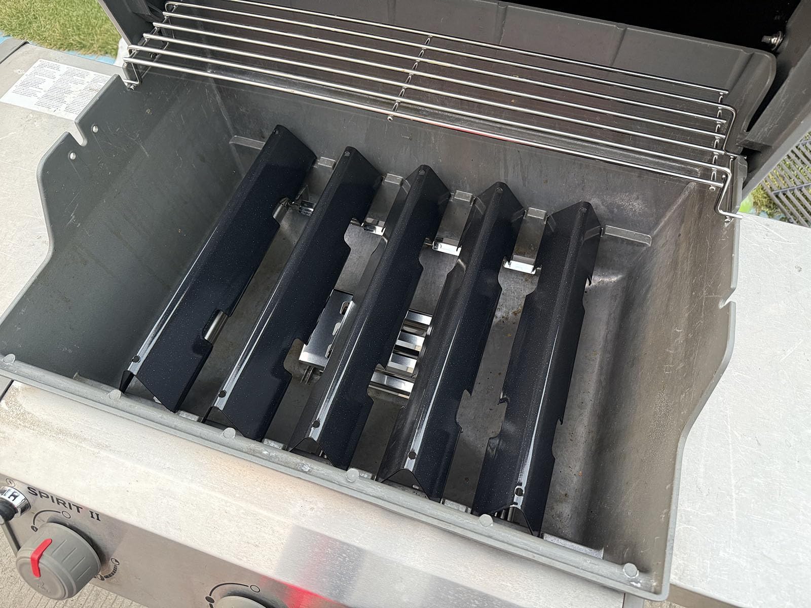 PETKAO GS4 Spirit II heat deflector shields and regulates heat.
