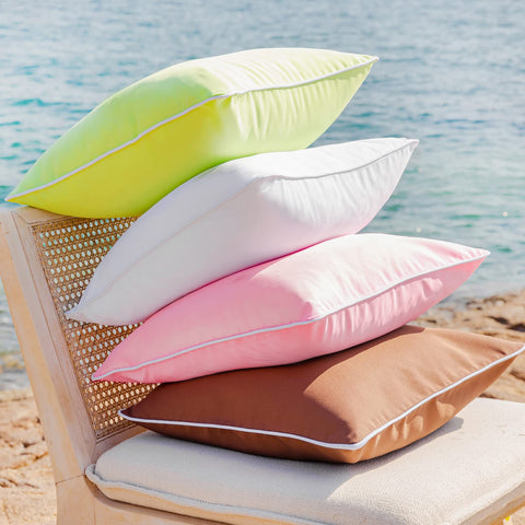 Phantoscope machine-washable pillow cover for easy outdoor care