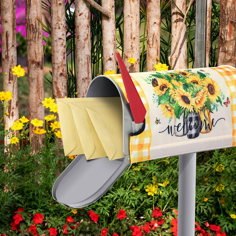 Pickmesh outdoor mailbox wrap fits standard mailboxes for easy updates.
