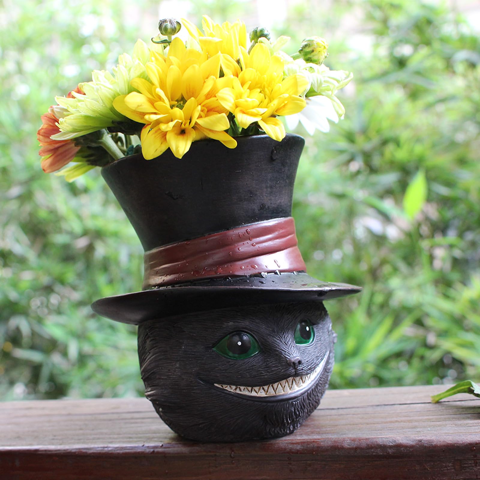 Picvelno cat head planter suits kitchen and office spaces