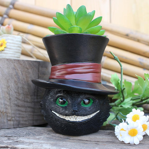Picvelno cat head planter succulent close-up shows detailed resin finish