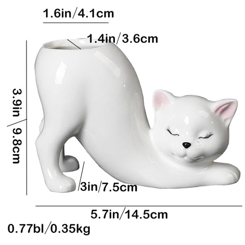 Picvelno gift-ready cat planter adds charm to any desk or shelf.