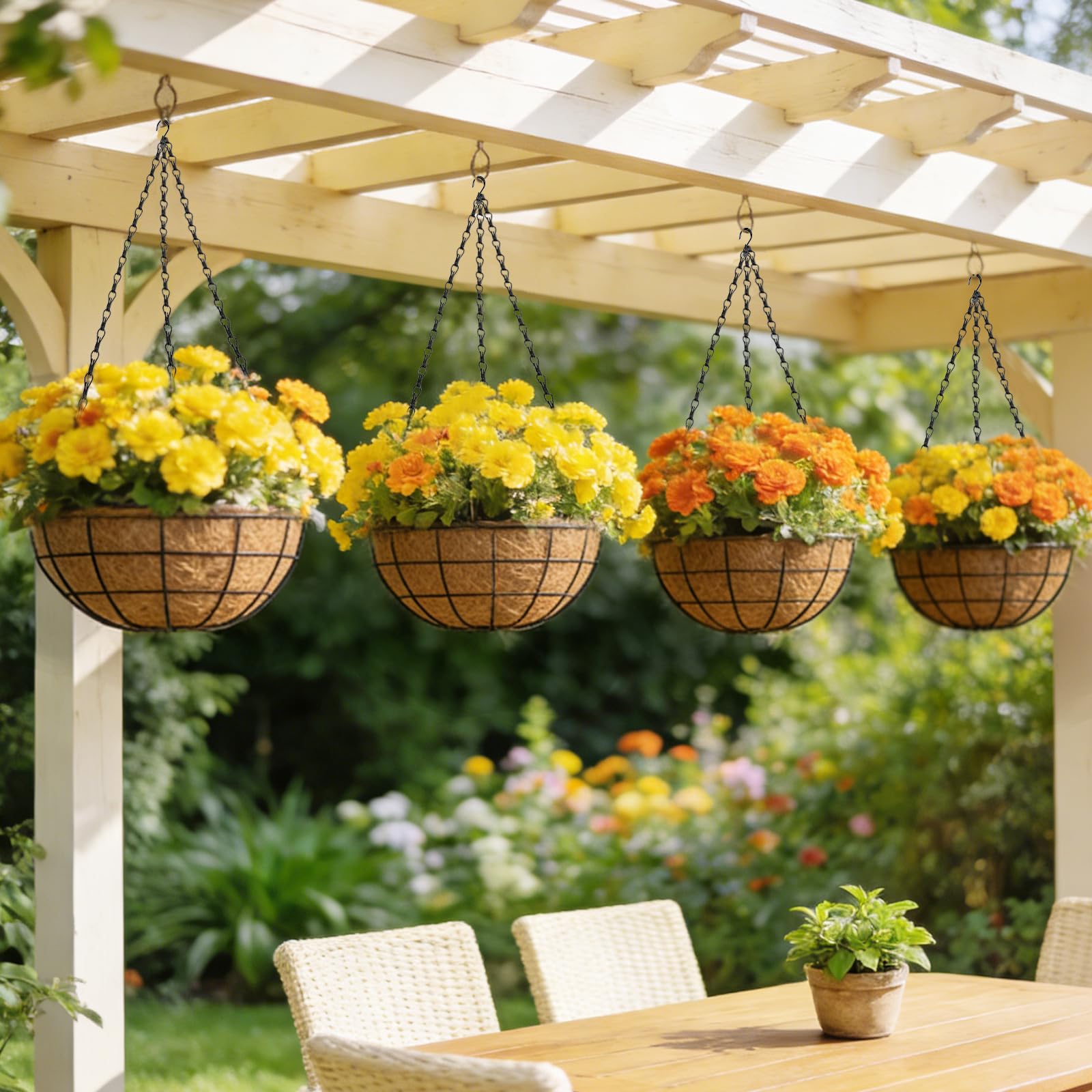 PIKAMAO 4-pack baskets suit indoors and outdoors.