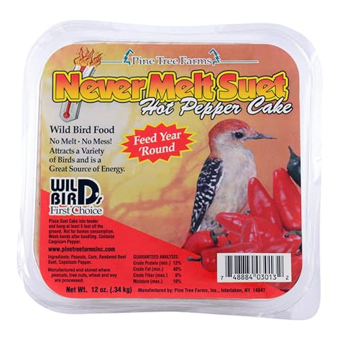 Close-up ingredients show seeds, peanuts, and pepper in Pine Tree Farms Never Melt Suet