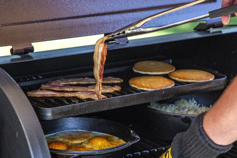 Pit Boss griddle on grill shows even heat across surface