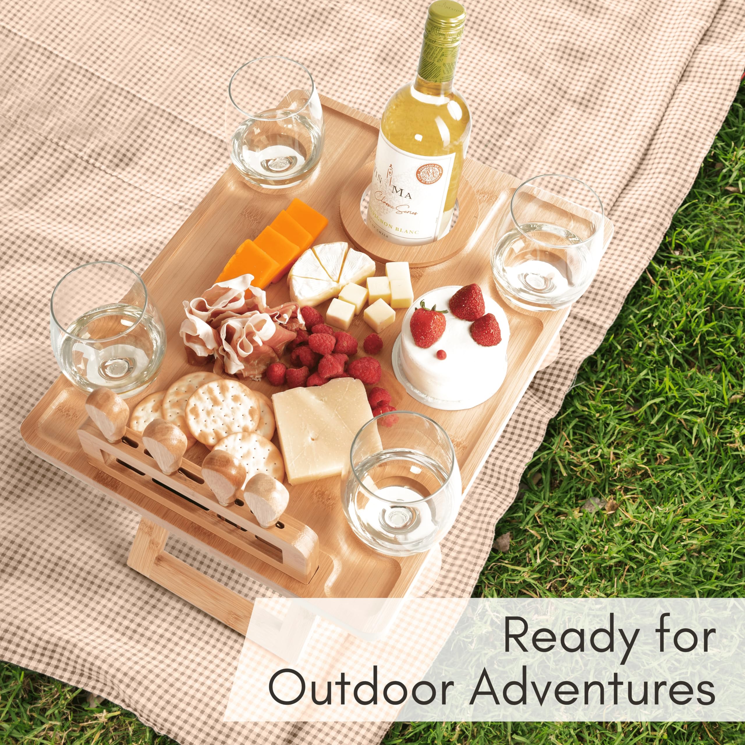 Piticco wine glass holder feature keeps stemware steady.