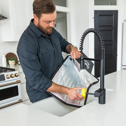 PITPERFECT BBQ BLANKET ideal for resting and handling cooked meat safely.