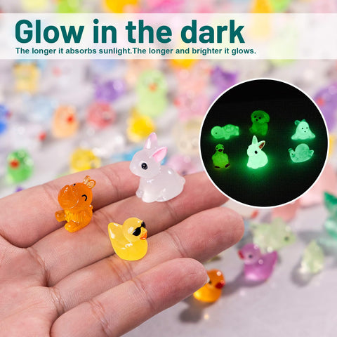 pkaoakyo durable resin stands up to daily decorative use.