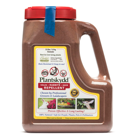 Plantskydd granular shaker jug for year-round garden protection against herbivores.