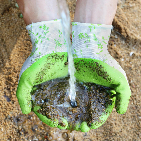 Pleneal gloves offer strong grip in damp or greasy conditions for precise handling.