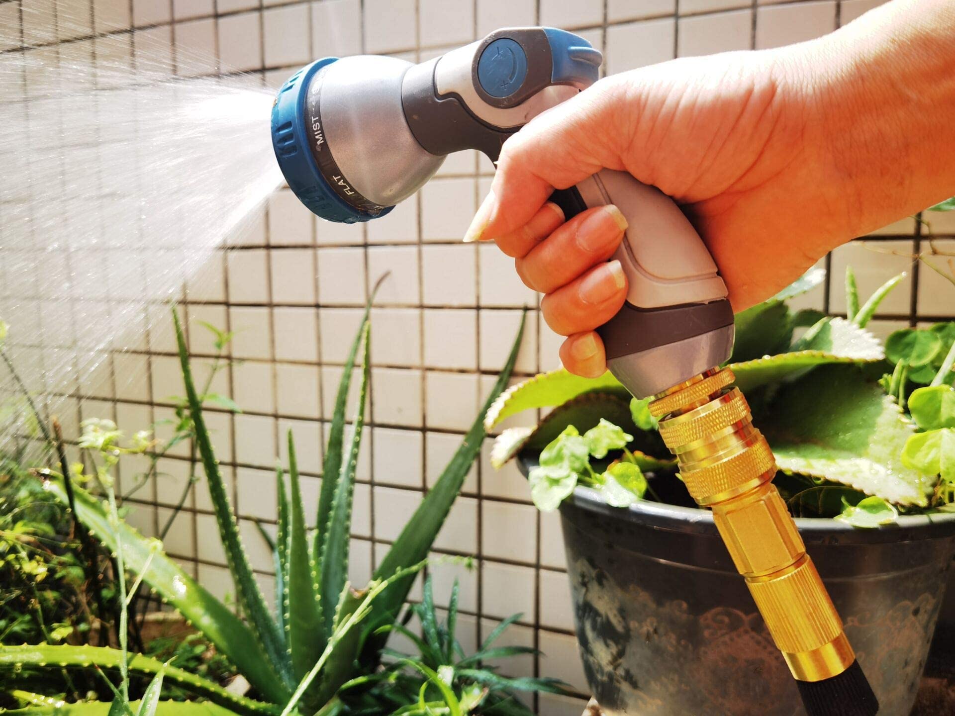 PLG durability for outdoor use resists wear and rust.