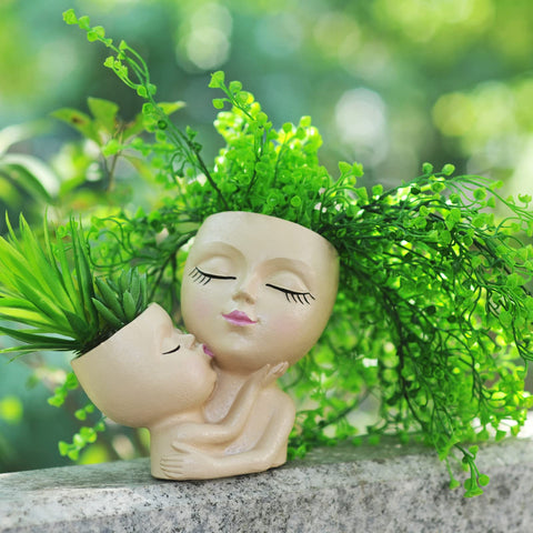 PlotX succulent-friendly planter idea for tabletop gardens and easy care.