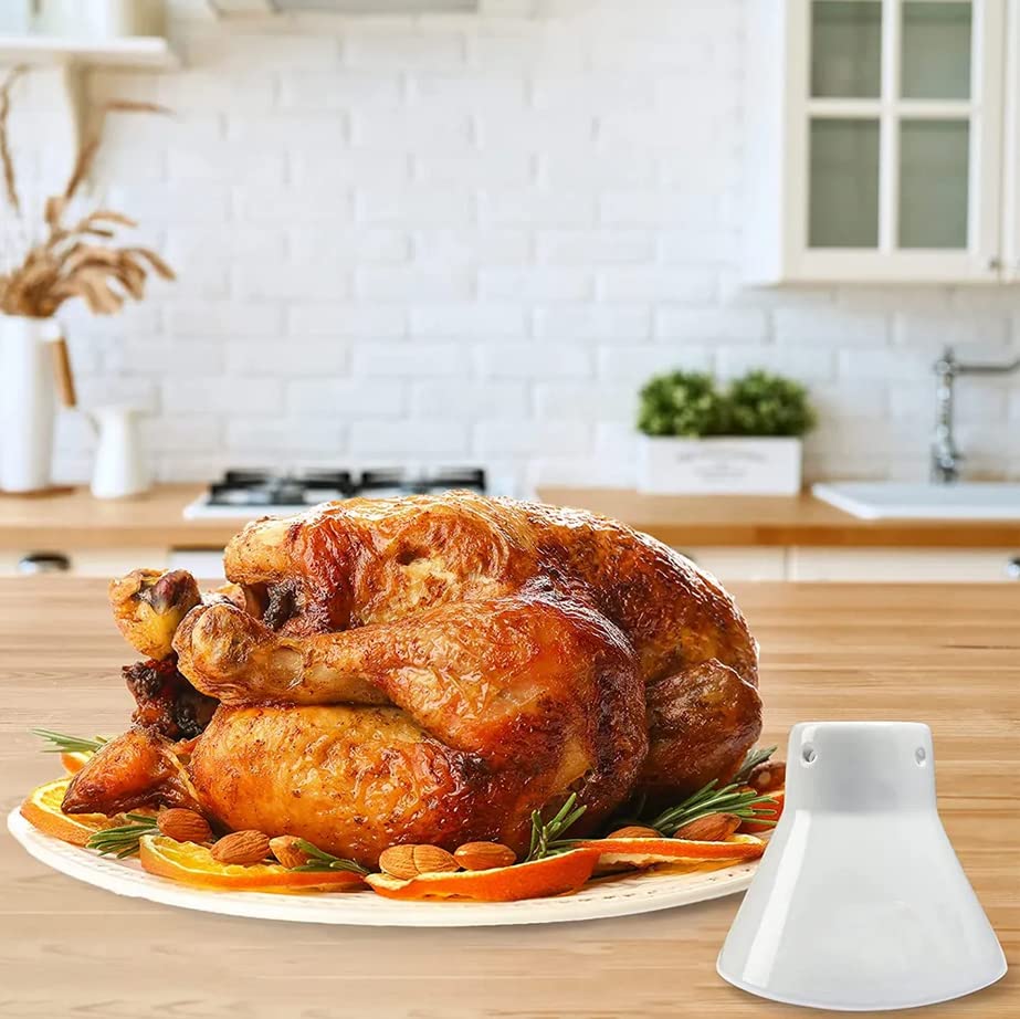 Plutreas grill-oven-compatible poultry roaster enables versatile cooking options.