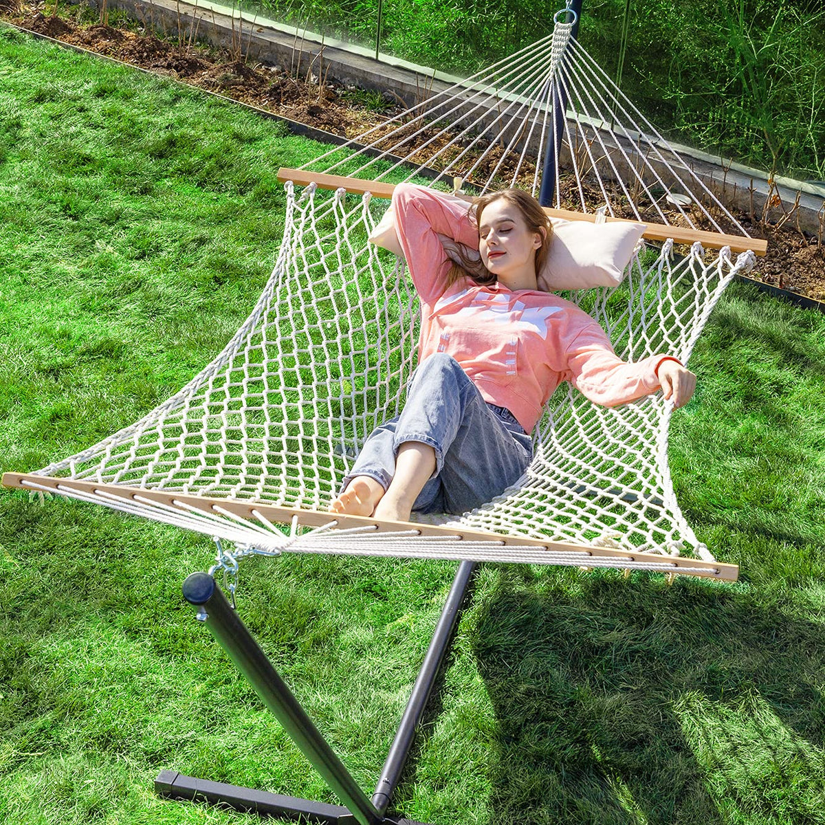 PNAEUT double rope hammock with stand ready for outdoor relaxation and sharing.