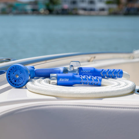 Pocket Hose Marine white scuff-free exterior protects boat decks from marks.