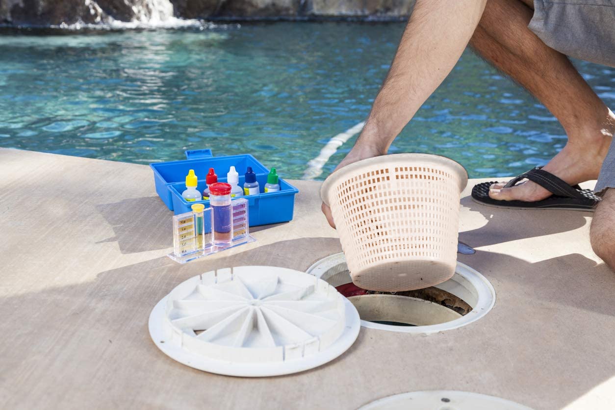 Podoy skimmer basket in use catches leaves to keep water flowing.