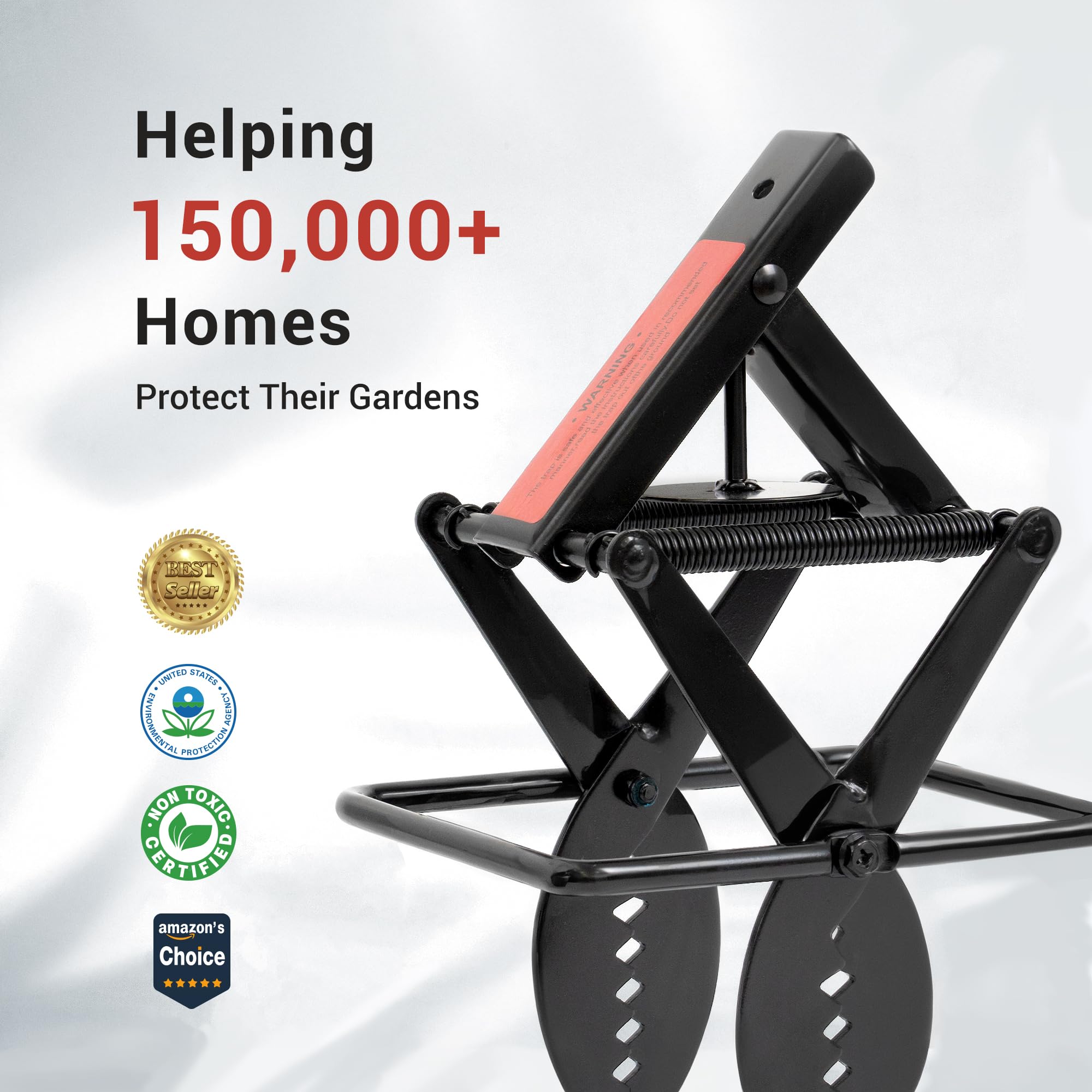 POlAFLEX mole trap, durable black construction withstands tough soil conditions.