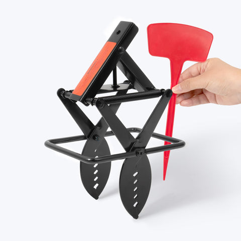 POlAFLEX mole trap, easy-set design enables quick installation with minimal digging.