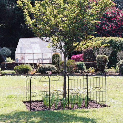 Polyjkl outdoor border fence ideal for patios and walkways.