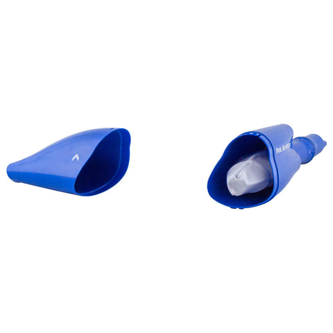 POOL BLASTER Spa Vac Plus retention valve prevents debris from re-entering the spa.
