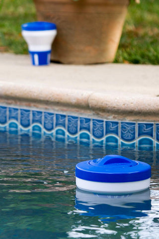 Poolmaster 32155 large-capacity dispenser suits inground and above-ground pools