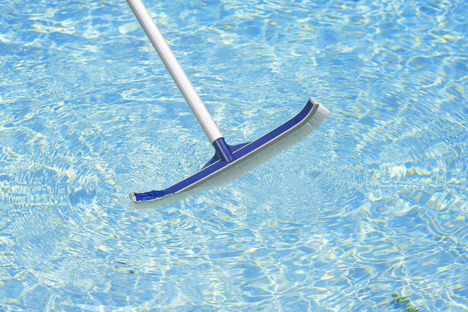 Poolmaster wide 18-inch brush head covers large pool surfaces