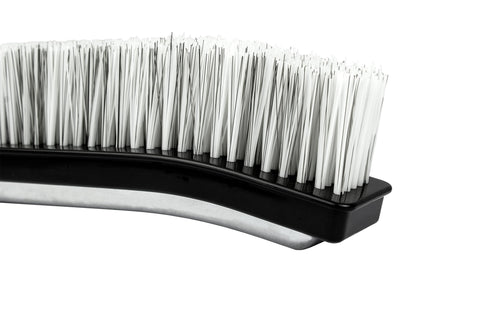 POOLMAVEN brush connects to a standard pole with a one quarter inch connector.