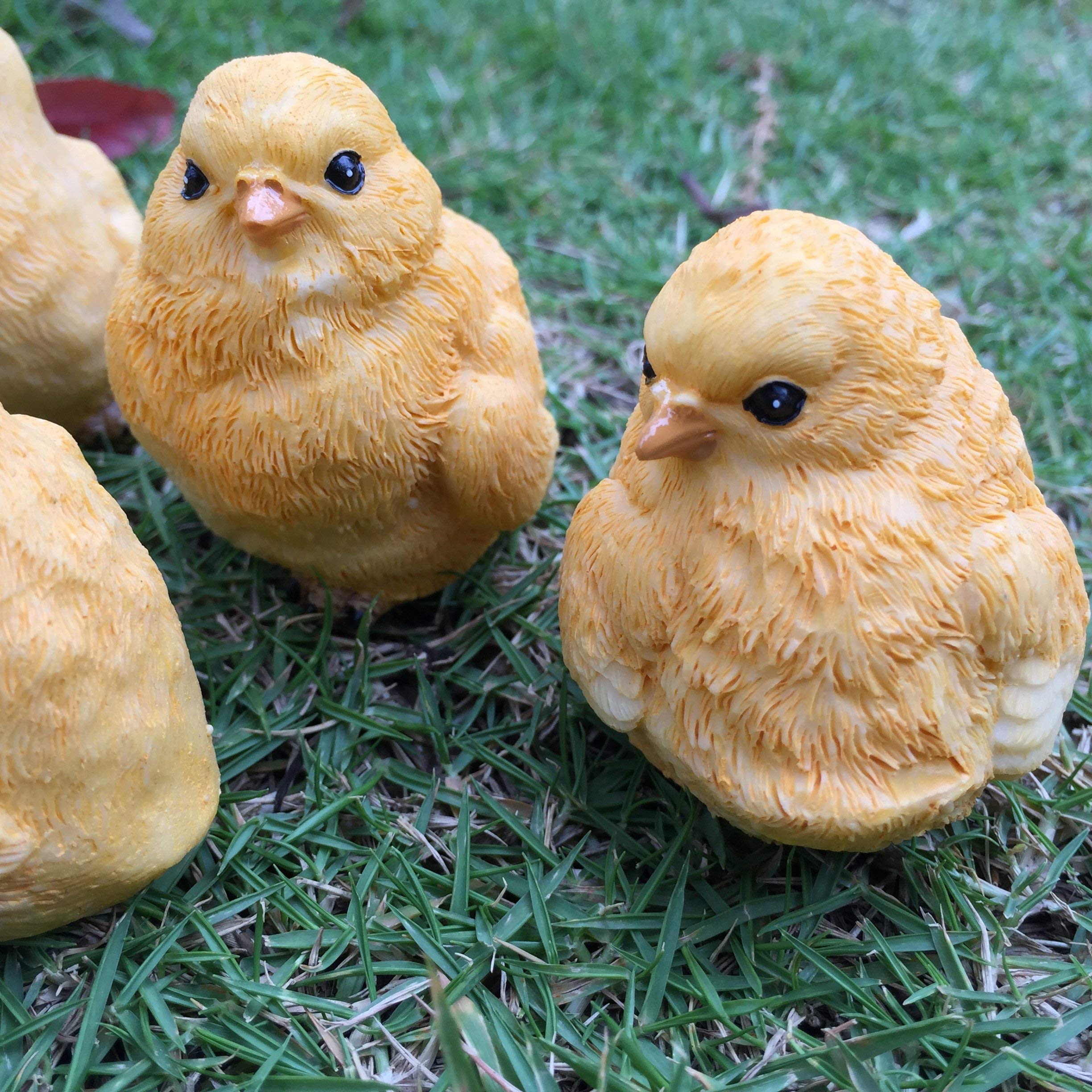 posee tiny chick statues for garden beds and walkways