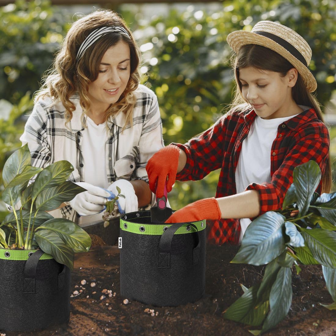 POTLAB 3-Gallon Grow Bags breathable fabric ensures airflow to roots.