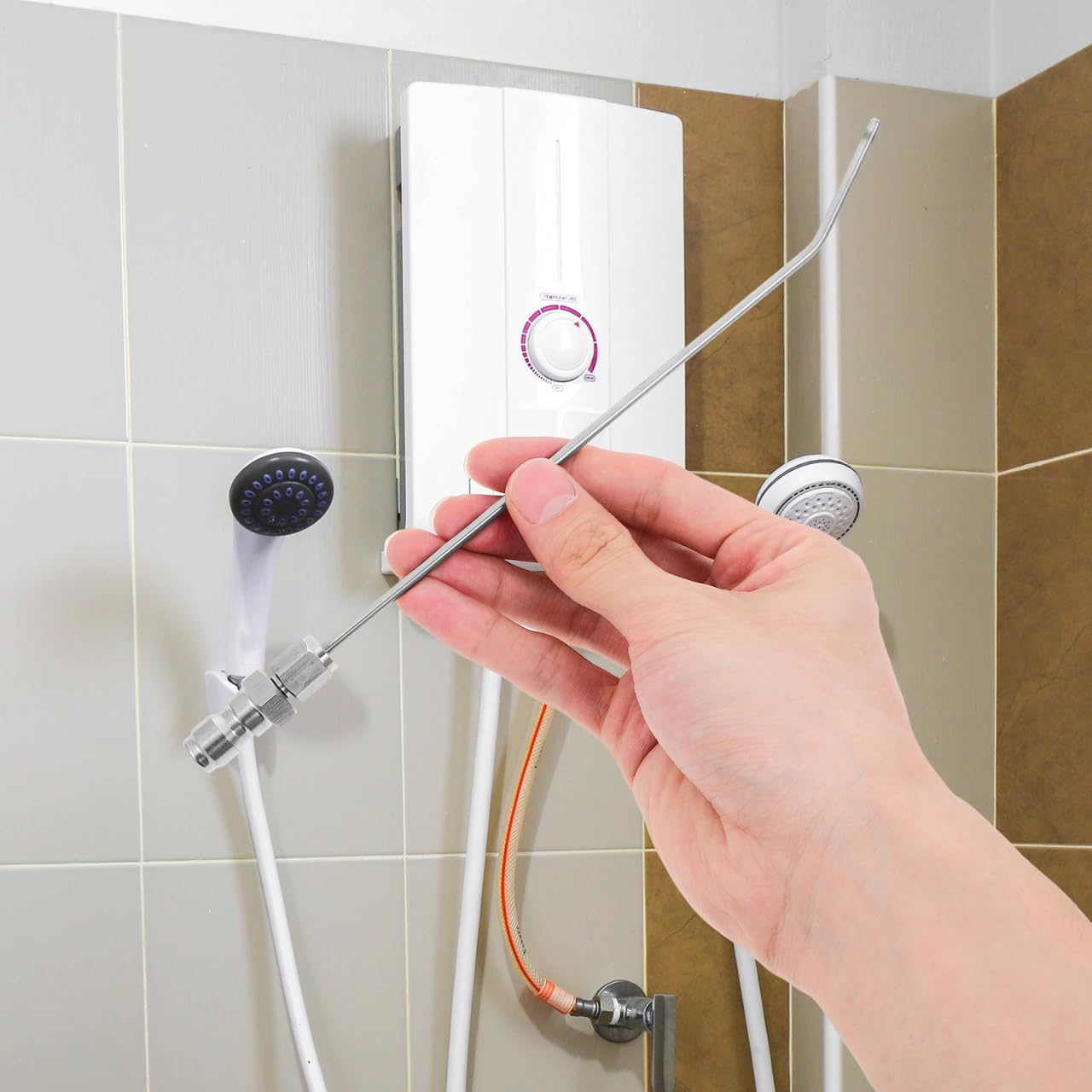 PRETYZOOM wand extension assembly demonstrates simple setup and quick connect.