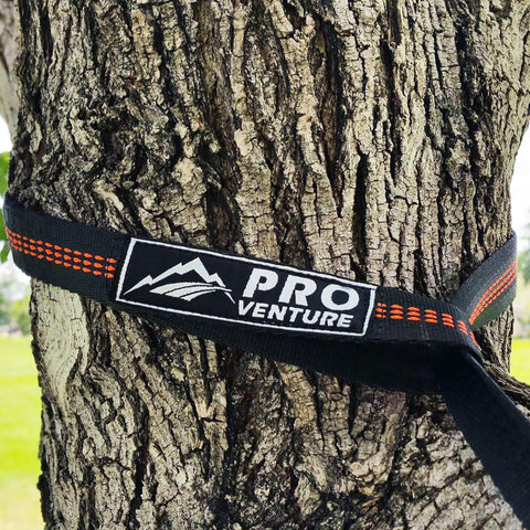 Pro Venture included aluminium carabiners provide strong, lightweight connections.