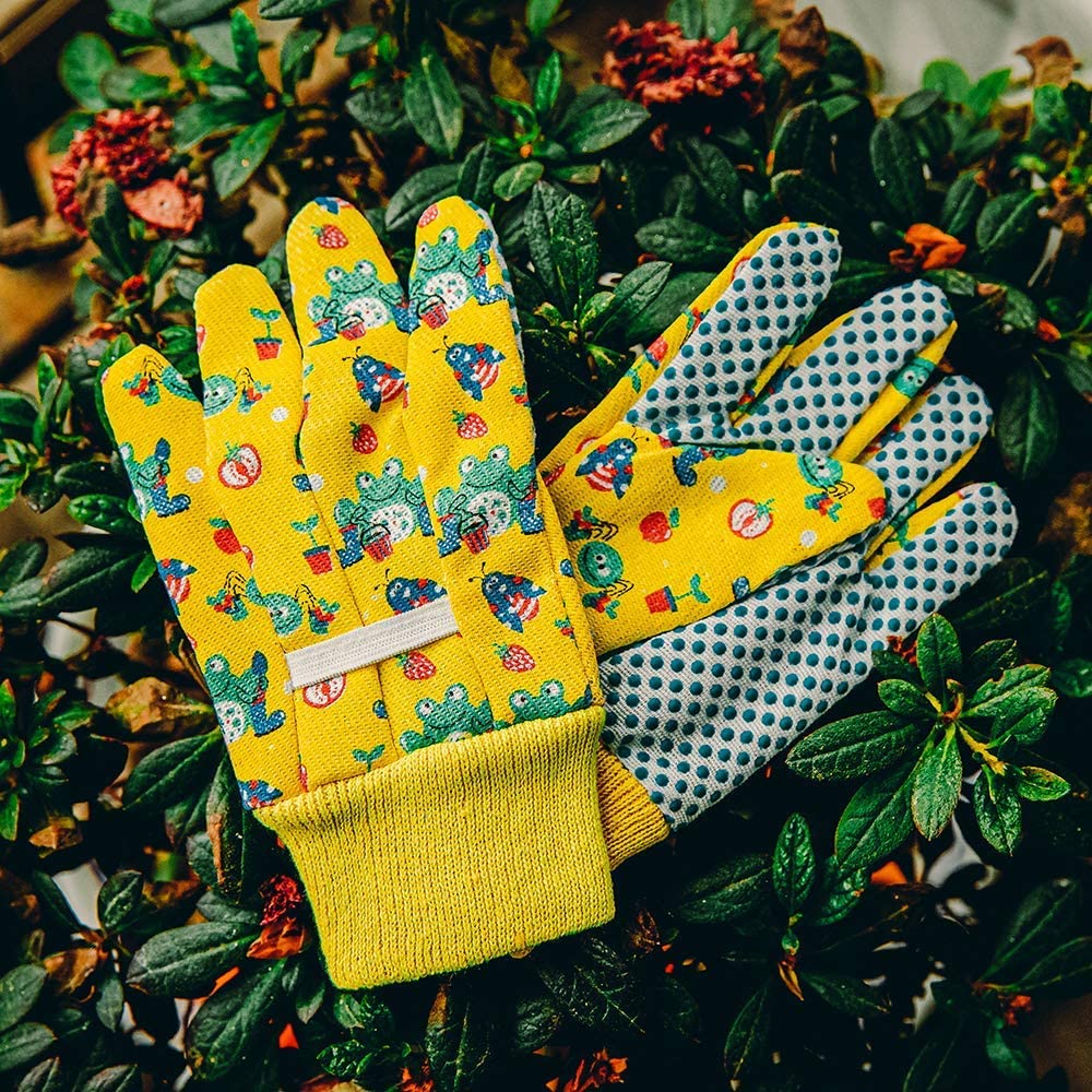 PROMEDIX P Kids Garden Gloves elastic back close-up showing secure, easy-on wear.