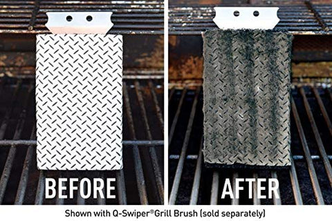 Proud Grill Q-Swiper cleans cast iron grates between cooks.
