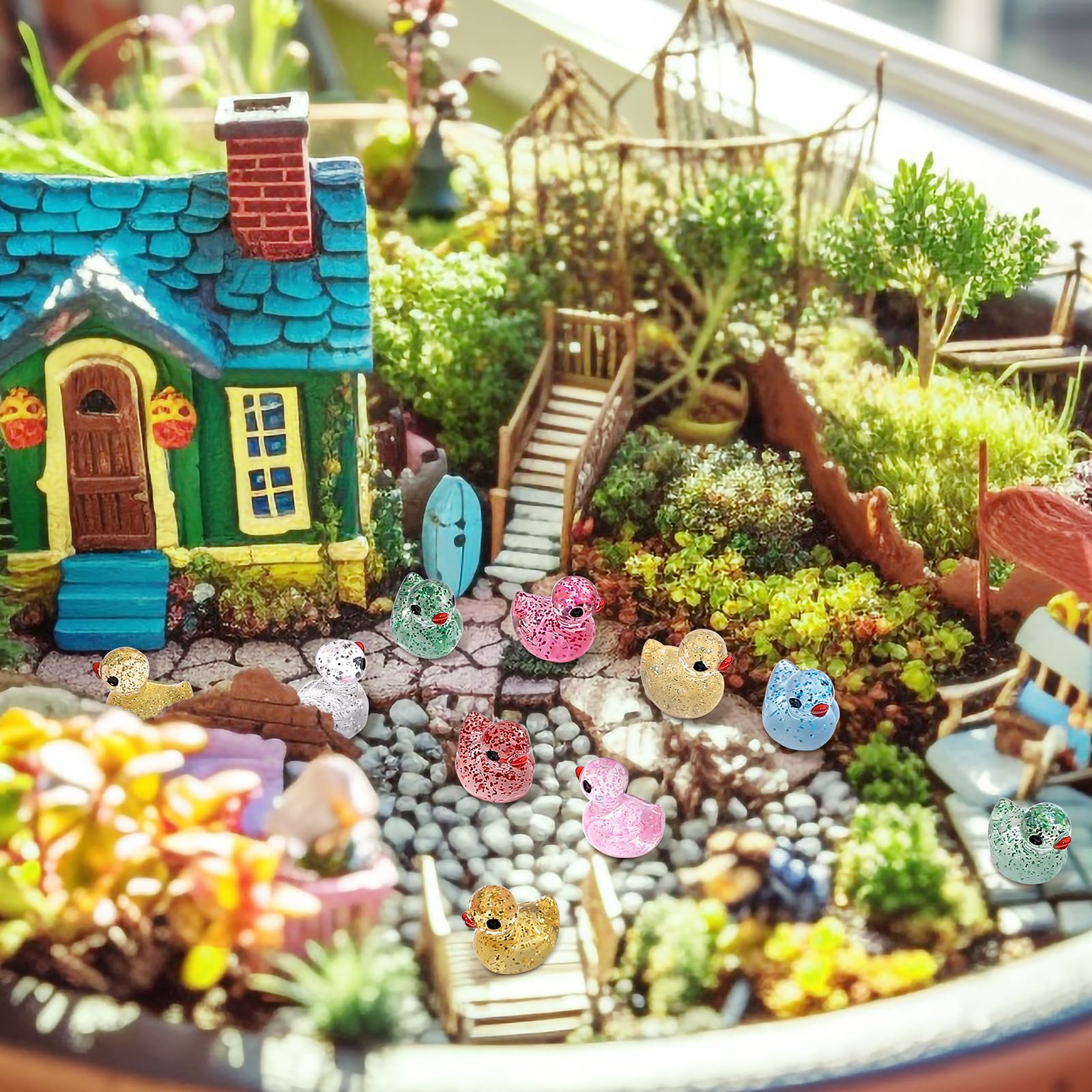 Prudiut glitter ducks decorate dollhouse scenes and small boards