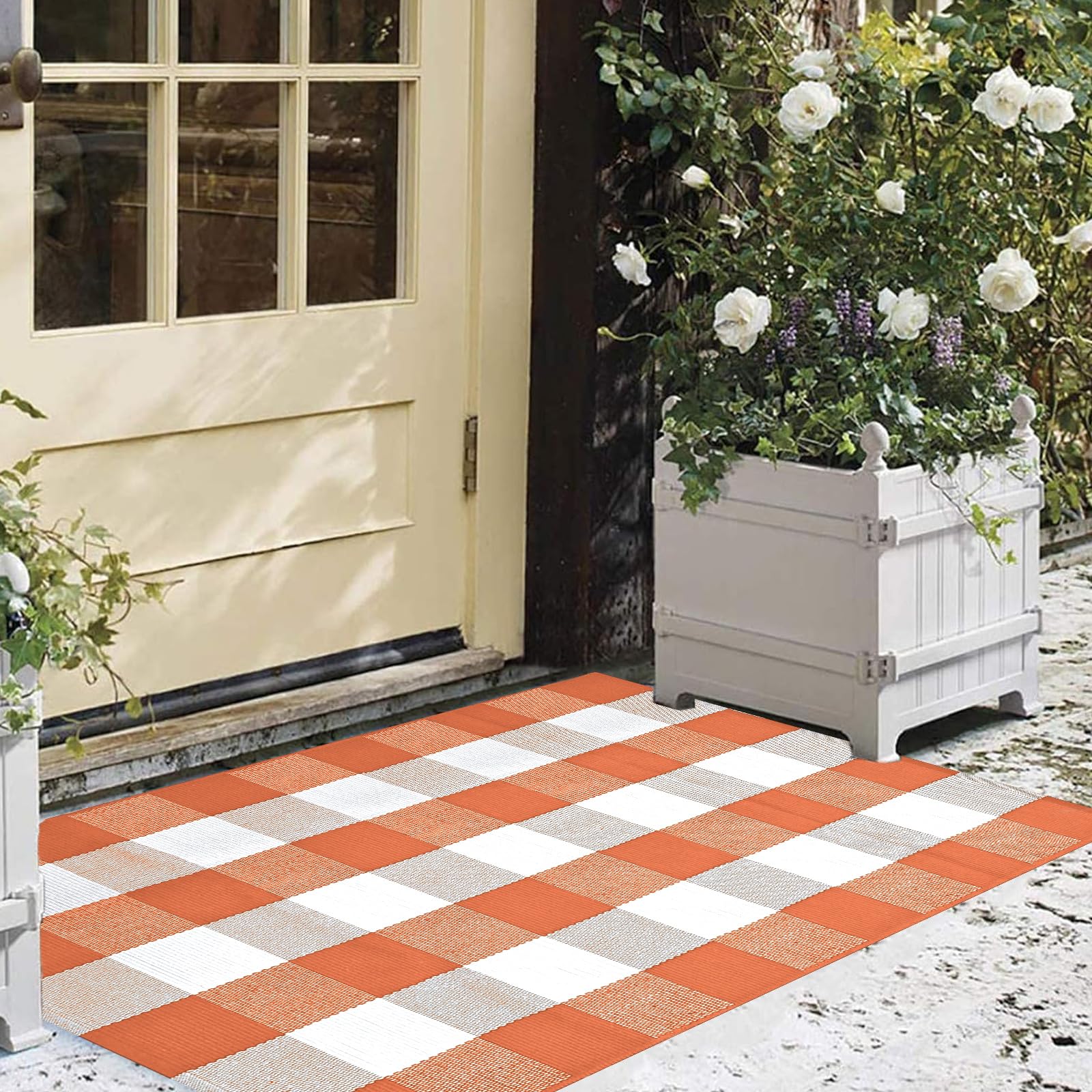 Pseutio Buffalo Plaid Rug features reversible design for two looks.