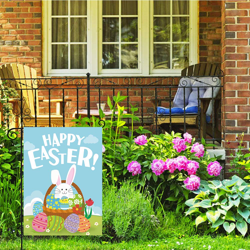PTFNY Easter porch flag welcomes guests with seasonal charm.