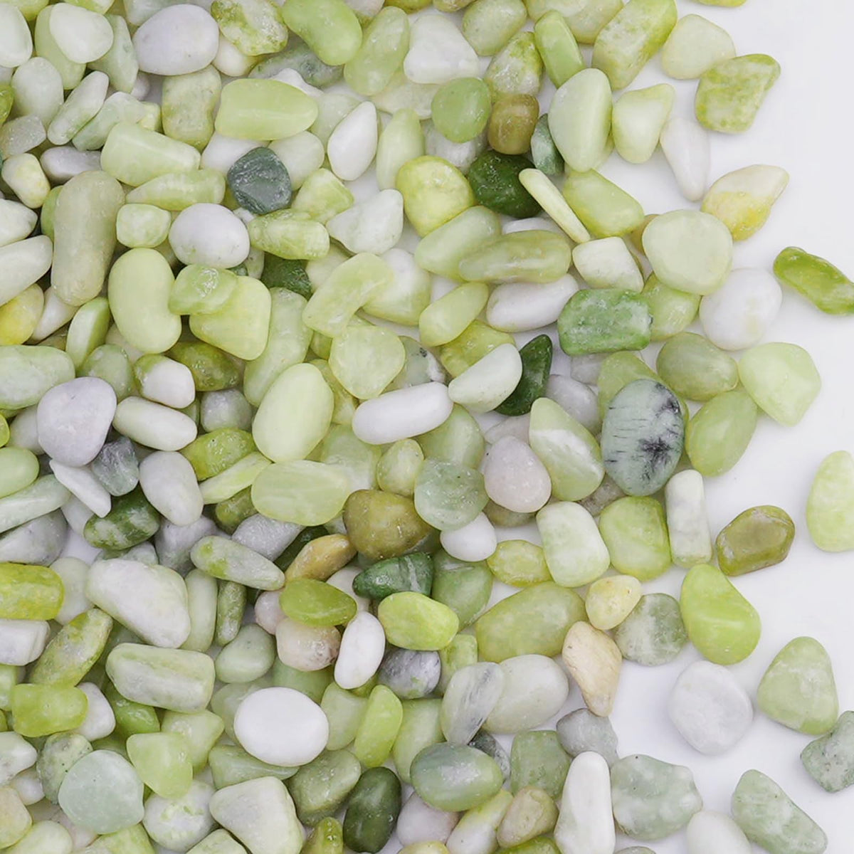 Pulovin Jade Pebbles for bamboo displays add shine and natural elegance.