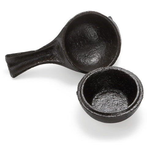 Pumtus cast-iron key hider with durable finish resists rust and wear