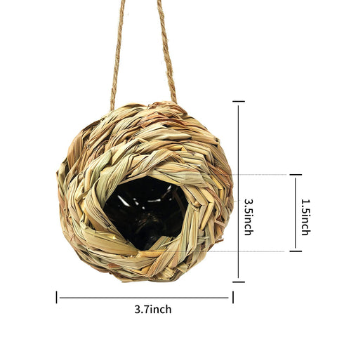 Puninoto durable outdoor bird shelter with hemp rope enables easy tree or fence hanging.