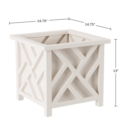 Pure Garden heavy-duty outdoor plant pot ready for seasonal use.