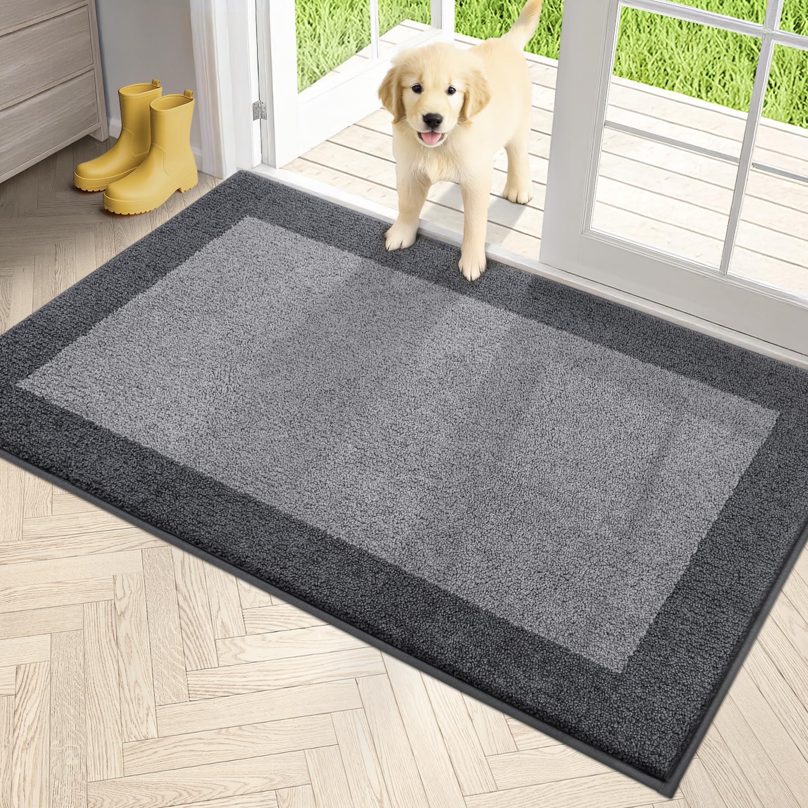 PURRUGS dirt-trapping door mat captures moisture and dirt at the entry