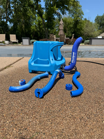 Hands-on use of FlexiSpout showing quick, tool-free setup