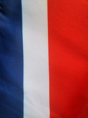 PZACHUGY flag on a lawn demonstrates garden-ready patriotic décor.