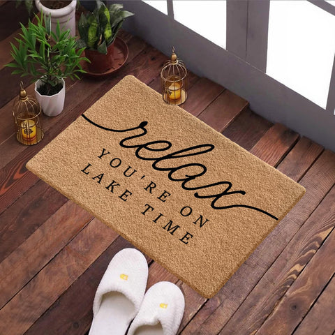 Qabliqo Lake Door Mat welcoming nautical style boosts curb appeal for guests.