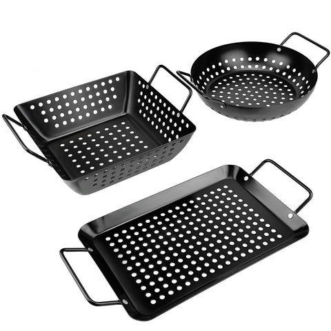 Qetumst small grill basket vegetables showing quick, easy veggie grilling with a non-stick surface