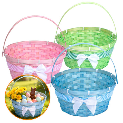 Q.Hou kids using basket during Easter crafts and treasure hunts.
