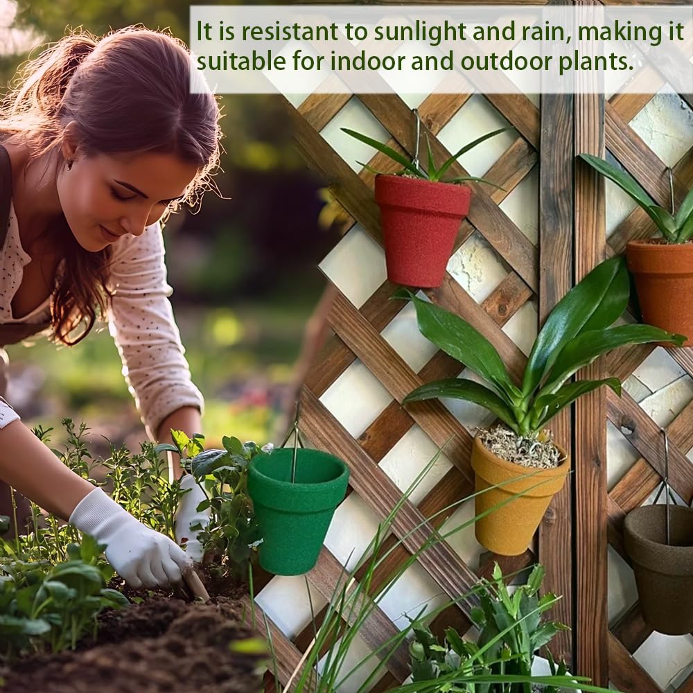 QiQnHngD indoor-outdoor display supports versatile garden arrangements.
