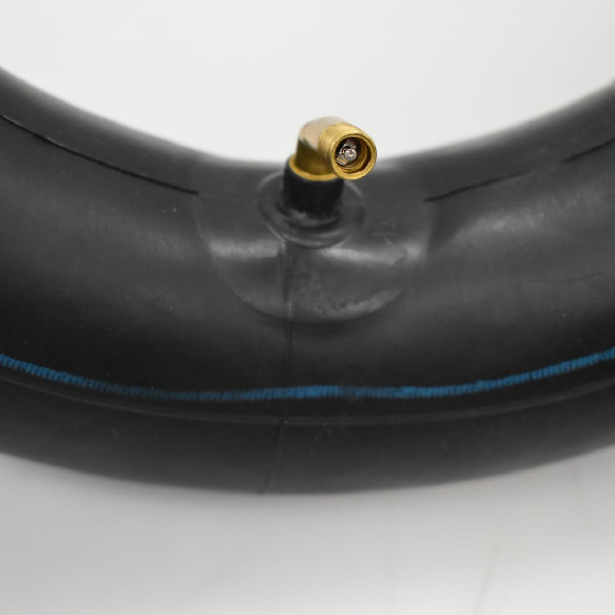 QsEzDo wheel compatibility with 8-inch rims across garden carts.