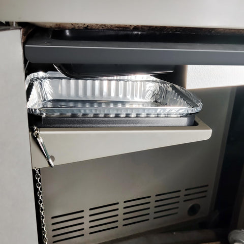 QuliMetal heat-resistant tray withstands up to 500°F during grilling