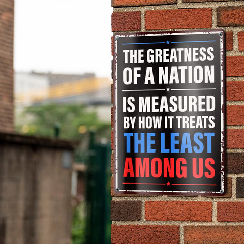 QVUXZ Greatness of a Nation yard sign vintage design adds decorative appeal to any gate